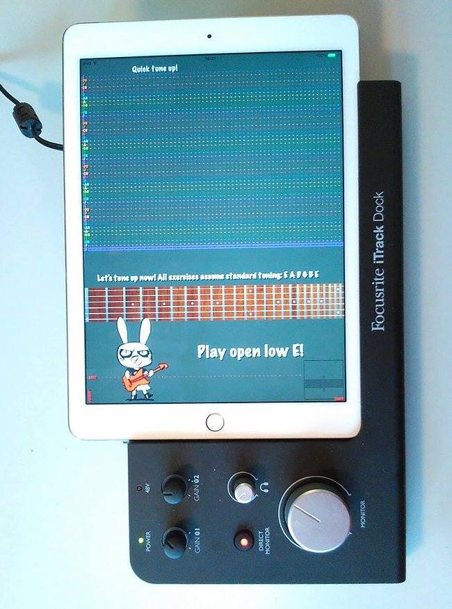 Playing Guitar Rabbit with a Focusrite iTrack on an iPad